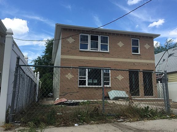 2nd image of 12020 144th St