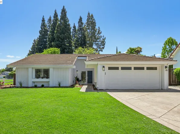 238 Delta Pl, Danville, CA 94526