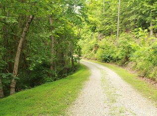 Black Fox Hbr, Washburn, TN 37888