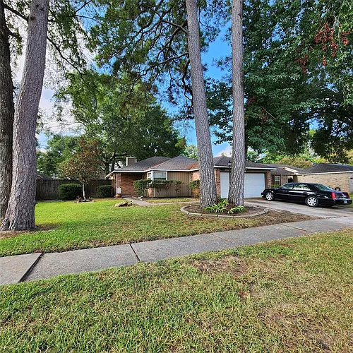 6938 Foxbrook Dr Photo 1