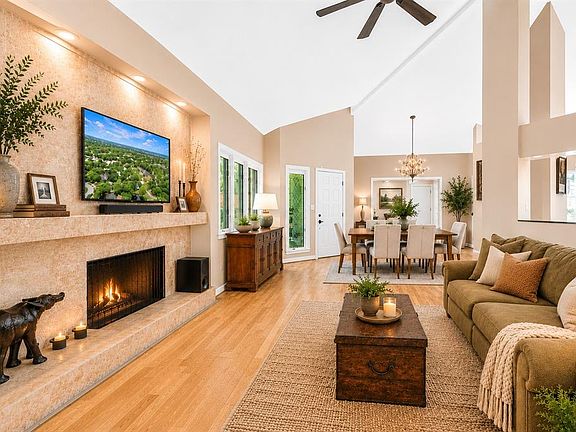5th image of 10495 LONGWOOD DRIVE