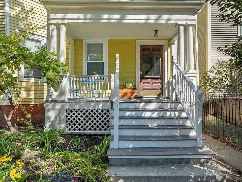 1st image of 1657 Cambridge St #1