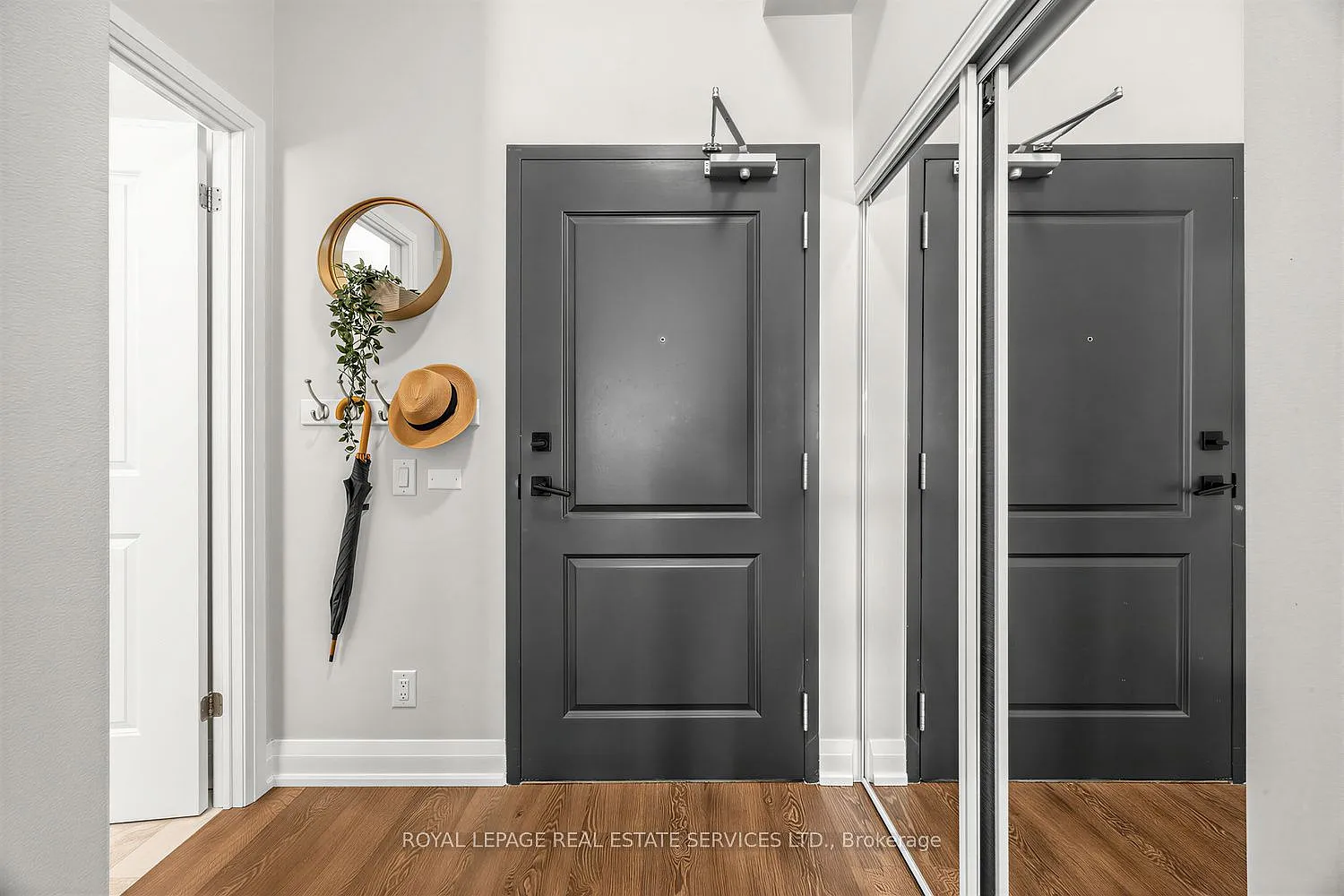 2 bed, $3,000 — Photo 3