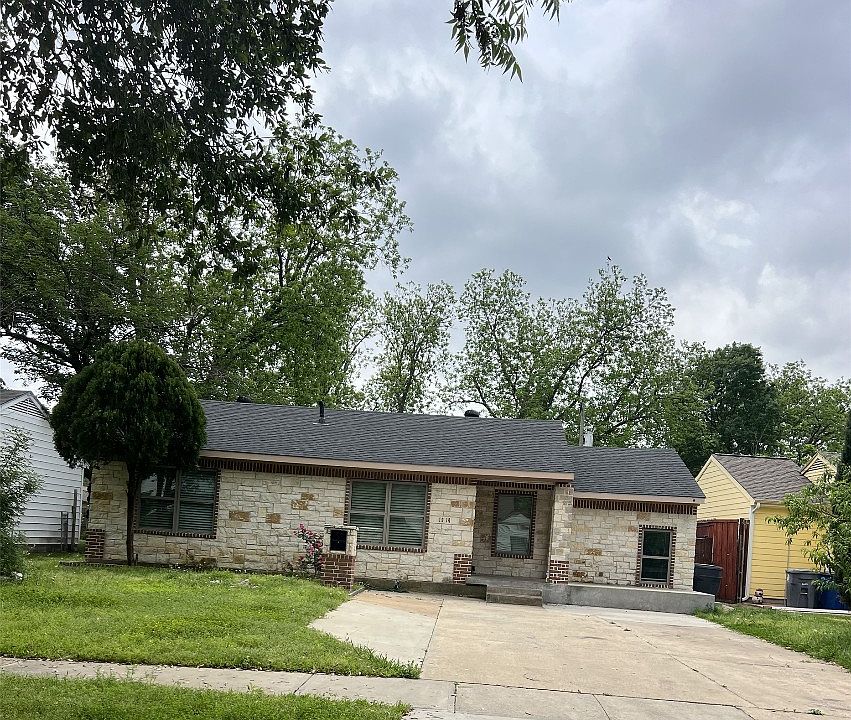 1st image of 1914 S Farola Dr