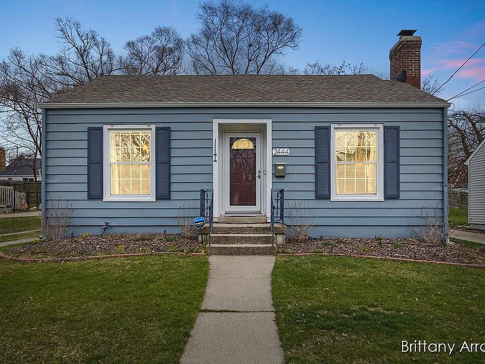 1st image of 2444 Almont Ave SE