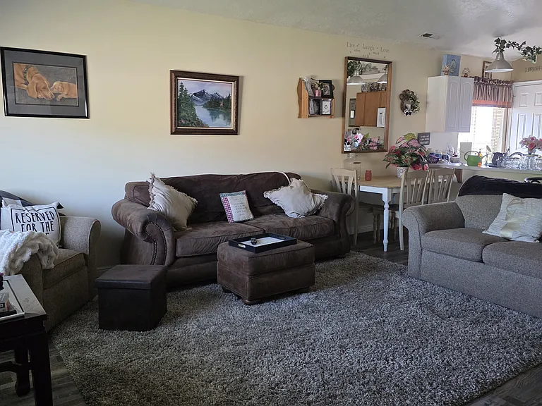 1465 N North Cedar Blvd — Photo 5