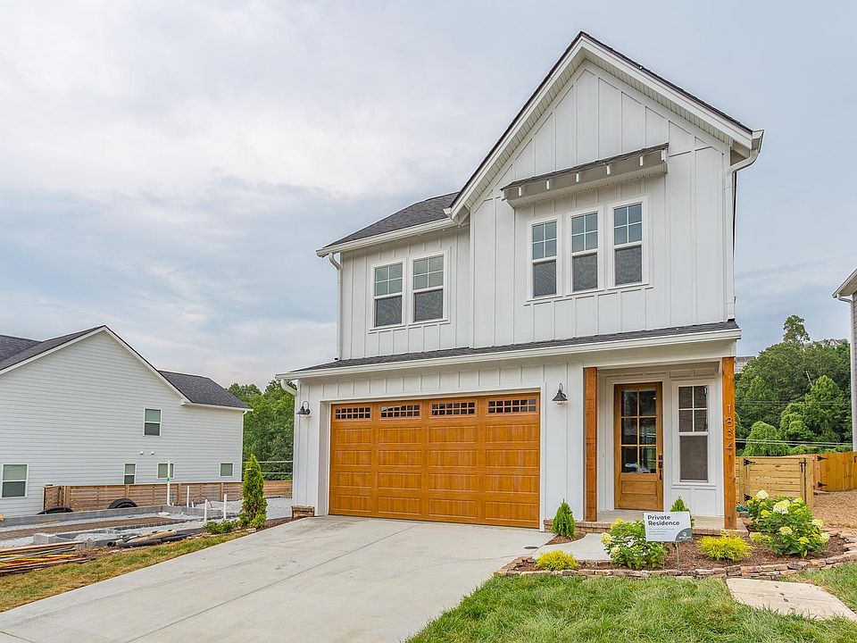 1st image of 1834 Seven Pines Ln