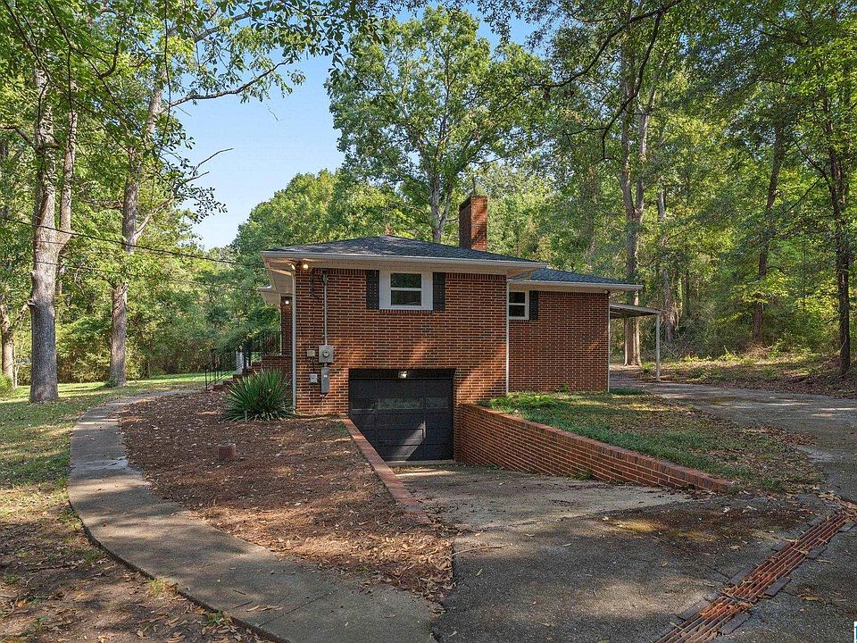 1st image of 915 Lane Dr