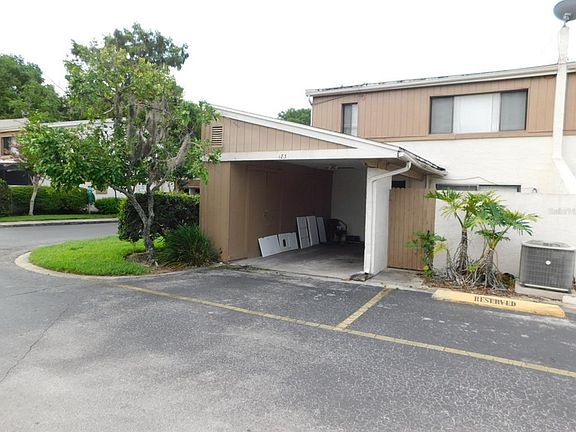 2nd image of 183 Lago Vista Blvd