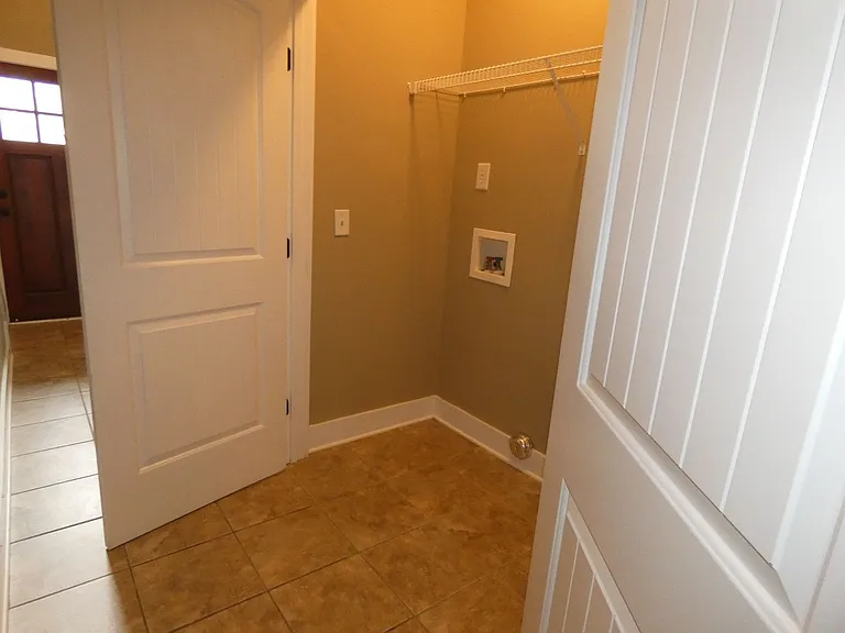3928 River Pointe Ln — Photo 6