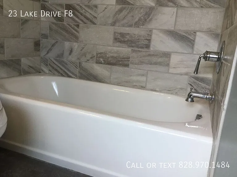 23 Lake Dr #F8 — Photo 9