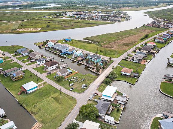 2nd image of 106 Jolly Boat Ln Lot 215 & 216