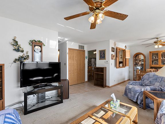 5th image of 1111 E Randville Dr