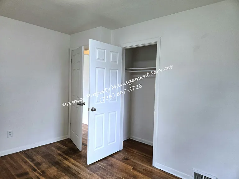 826 W Pearl St — Photo 8