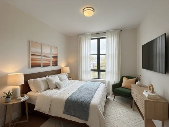 365 Tompkins Avenue image 4 of 17