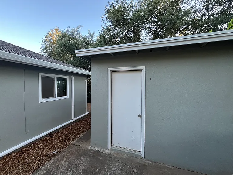 806 Kelly Way #806 — Photo 20