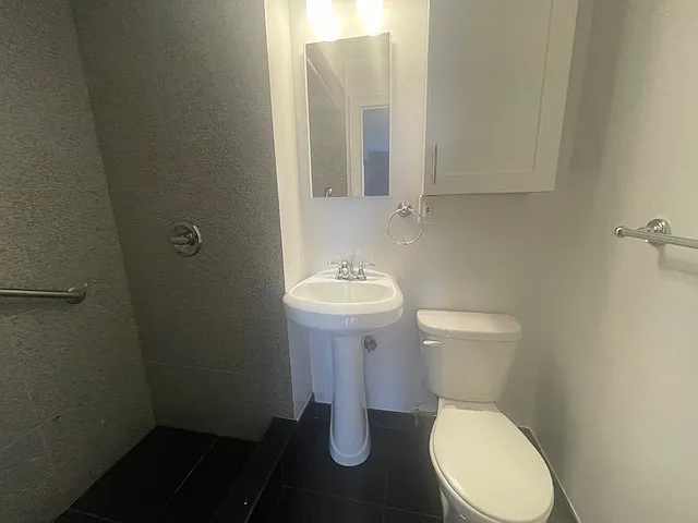 757 Chestnut St #757 — Photo 6