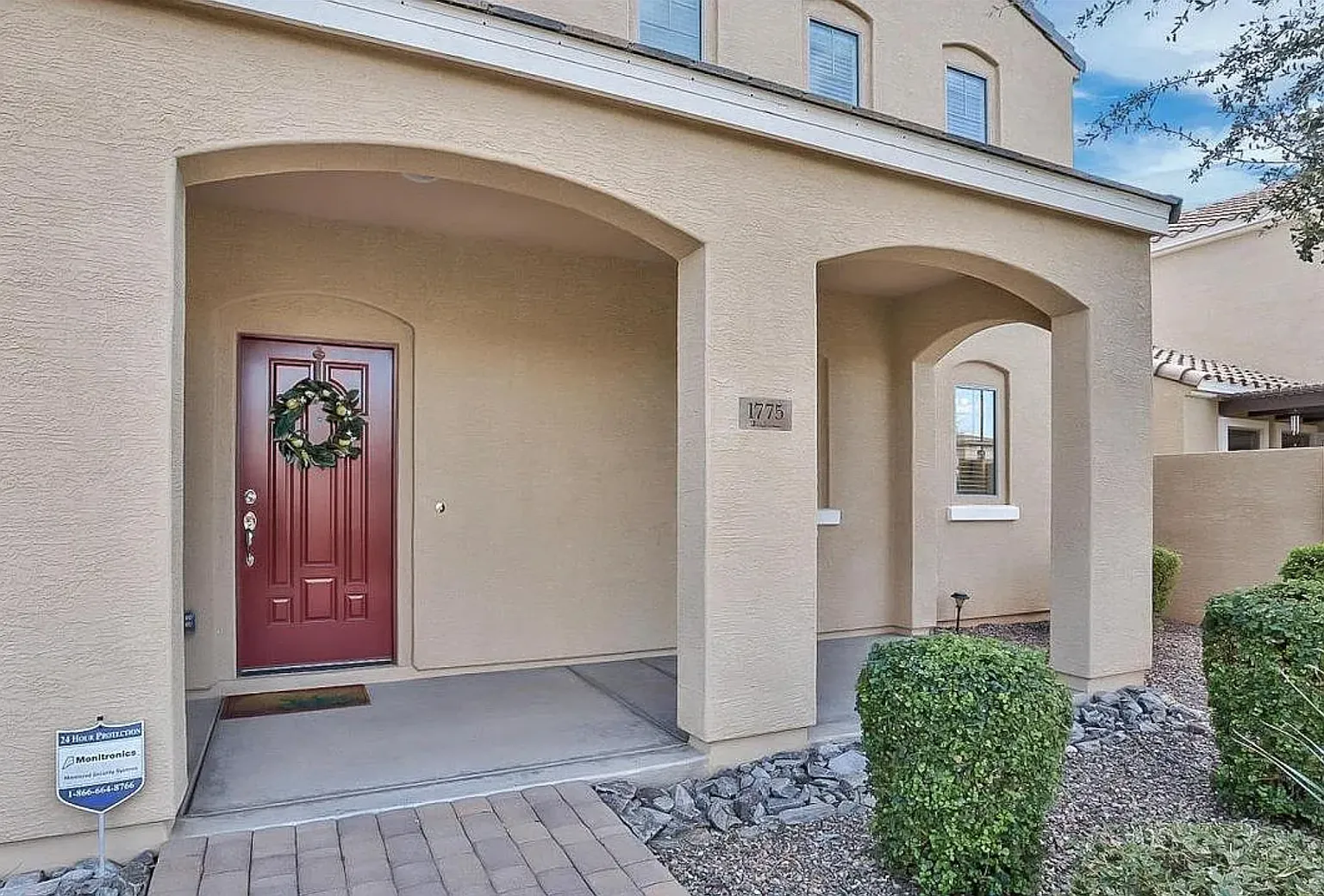 3 bed, 2.5 bath, 1800 sqft, $2,500 — Photo 4