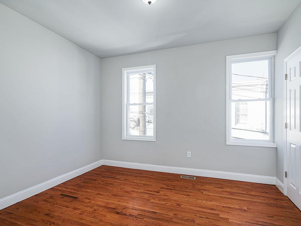 1st image of 1727 N Marston St