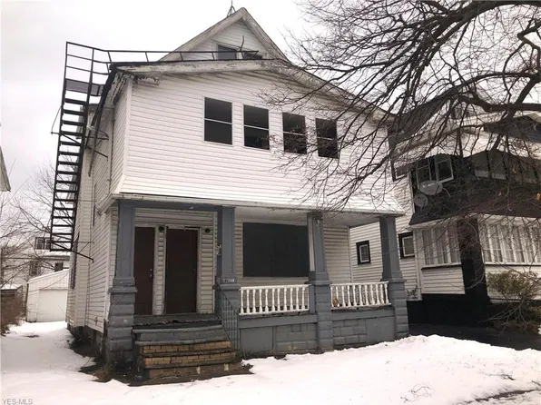 12801 Imperial Ave, Cleveland, OH 44120