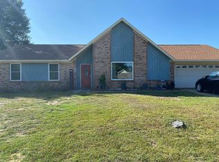5613 Dove Dr, Pace, FL 32571