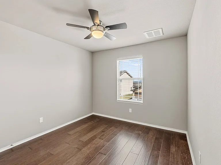 7312 Lookout Bluff Ter — Photo 34