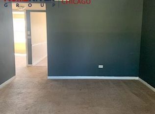 14501 Lamon Ave APT 301, Midlothian, IL 60445