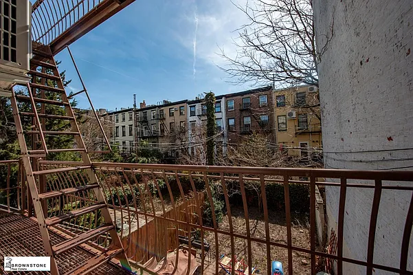 Rented by Brownstone Real Estate | media 17