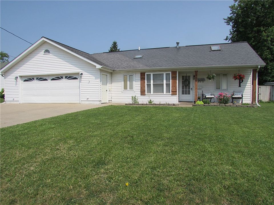 1st image of 805 Middle St