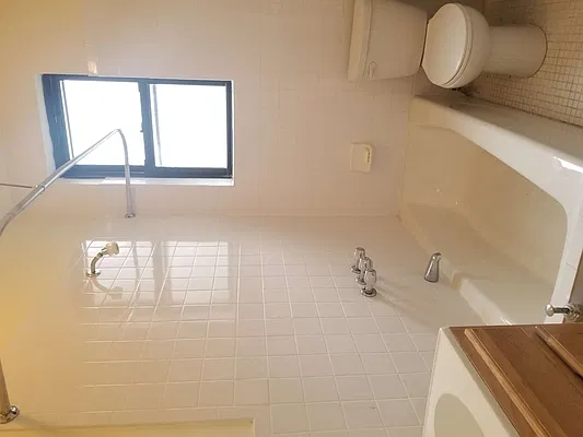 Rented by BRICK & GALO REALTY CORP | media 13