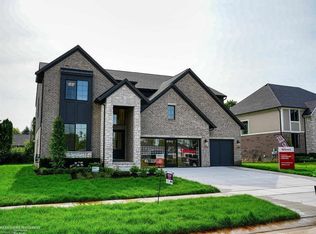 23798 Hawkshead Dr, Macomb, MI 48042