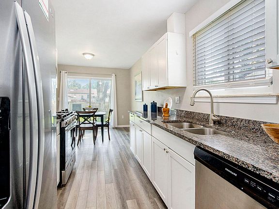 5th image of 1779 Outer Lane Dr
