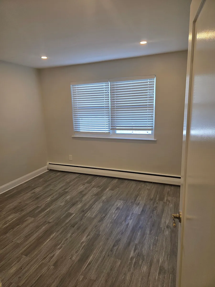 Bedroom - 5 Charles St #B4
