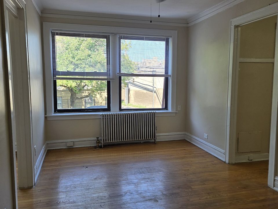 1st image of 1717 W North Shore Ave APT 1B