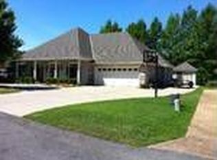 305 Jacobs Point, Benton, LA 71006