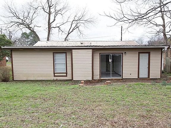 2nd image of 645 Groveland Dr