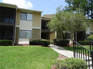 13285 Arbor Pointe Cir APT 201, Tampa, FL 33617