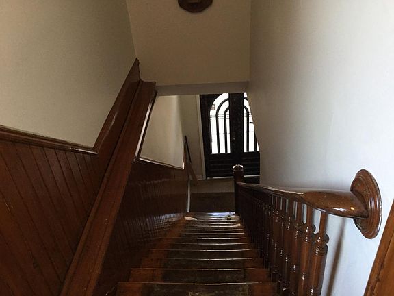 2nd image of 1928 S Morgan St Floor 2