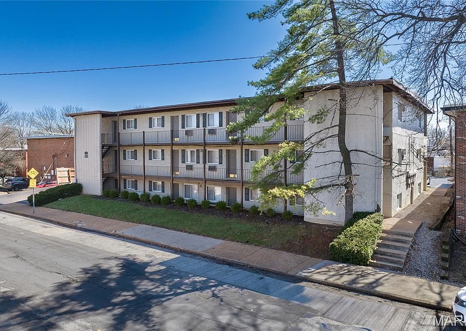 1st image of 3704 Greenwood Blvd