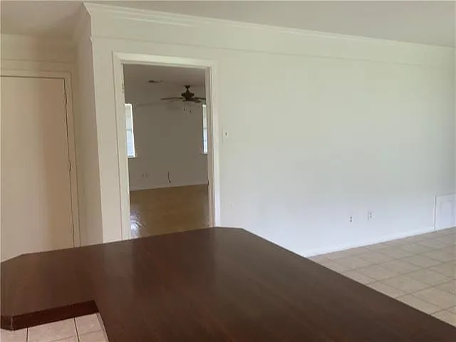 5526 Mandeville St — Photo 7