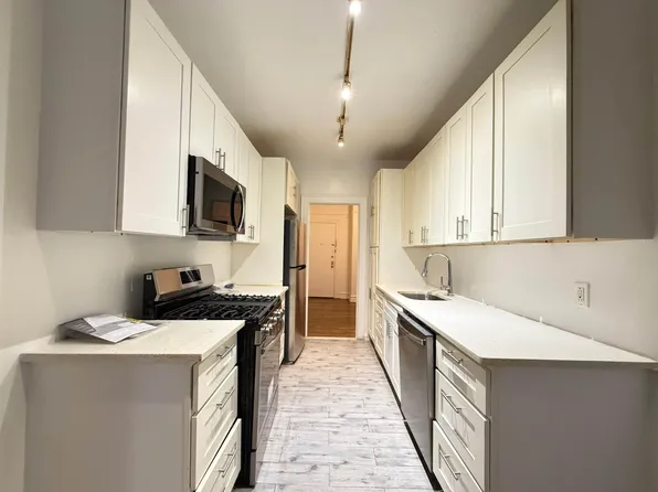 1809 Albemarle Road image 1 of 10