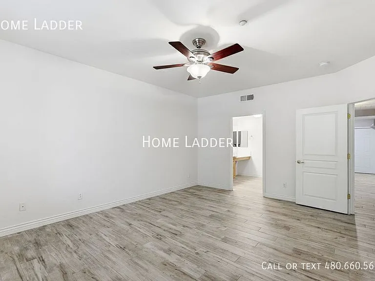 955 E Knox Rd #125 — Photo 19