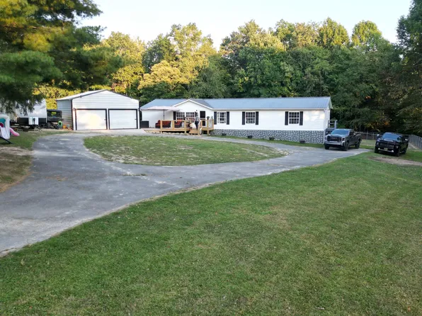 228 Honeysuckle Ln, Mount Lookout, WV 26678