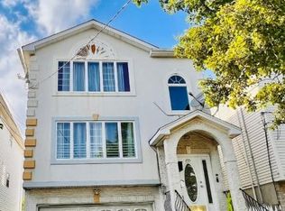 235 Geneva St, Elizabeth, NJ 07206