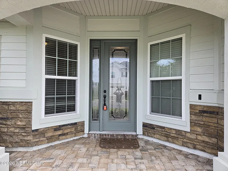 835 Silver Pine Dr — Photo 4