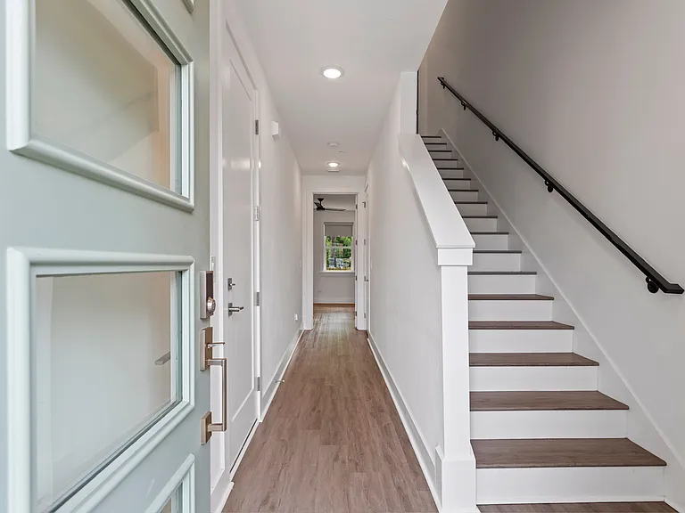 86 Blue Eden Loop — Photo 1