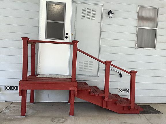 5th image of 26154 Kentia Palm Dr