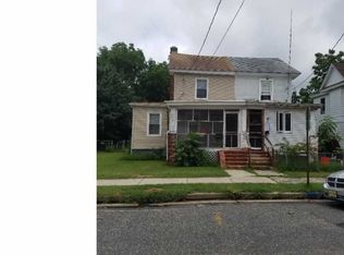 310 Oak St E, Millville, NJ 08332