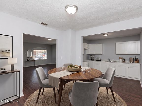 5th image of 1431 W 33RD Street