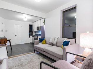 108 8th Ave APT 2FS, New York, NY 10011